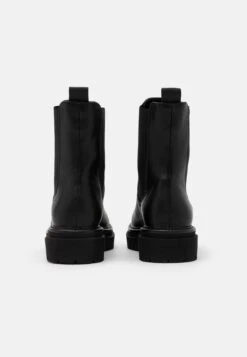 Trinity / W-19104H-3 / 704 - Beige - Platform Ankle Boots - Black -Fashion Clothing Specialty Store 07dcbec8bc7744029acdf0ce5156d927