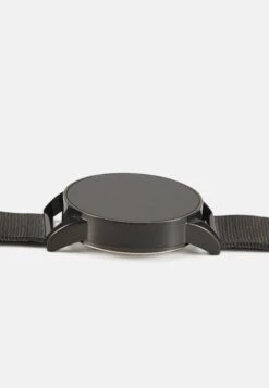 Pier One Smartwatch - Black -Fashion Clothing Specialty Store 08ee56fd4f284497afc547161127f303