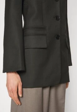 By Malene Birger Essentials Porter - Short Coat - Black -Fashion Clothing Specialty Store 1d824c12b2e74d3f8644551ac8c447c8