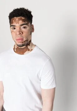 Pier One 10 Pack - Basic T-Shirt - White/Black -Fashion Clothing Specialty Store 20c7d5f73fe449b7b6c0eb7a99388079