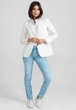 Fashion Clothing Specialty Store -Fashion Clothing Specialty Store 2508e305080a484ca3bd3e4026074cd8