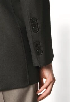 By Malene Birger Essentials Porter - Short Coat - Black -Fashion Clothing Specialty Store 2db4266afcce437797b335a31c59e6e9