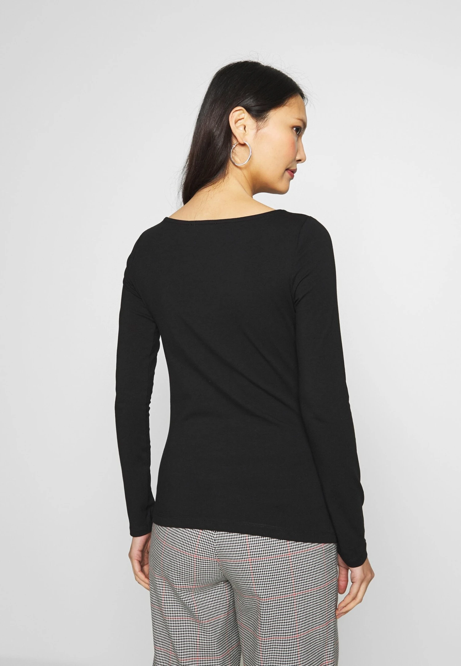 Anna Field 2 Pack - Long Sleeved Top - Black 6 Anna Field 2 Pack - Long Sleeved Top - Black - Image 4