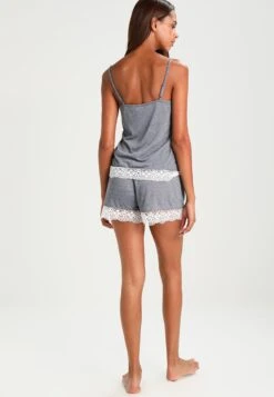 Anna Field Sarah Short Pj Set- Pyjama Set - Off-White/Dark Blue -Fashion Clothing Specialty Store 33d0e936af774883bb2b5a180610a668