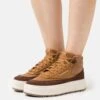 Reebok Classic Club Geo Mid - High-Top Trainers - Wild Brown/Brush Brown/True Beige -Fashion Clothing Specialty Store 39512e9b0ad0494db2e7aae6c01eab2a
