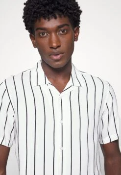 Pier One 2 Pack - Shirt - Black/White -Fashion Clothing Specialty Store 57ce1e0e5f264ad1b69f99a43f374e15