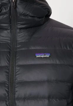 Patagonia Hoody - Down Jacket - Black -Fashion Clothing Specialty Store 5bb6dbf757f84212a43e317364bb4c28