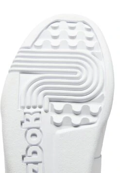 Reebok Classic Workout Plus - Trainers - Ftwr White/Ftwr White/Classic Cobalt -Fashion Clothing Specialty Store 5d1b92709f2840d2b23bea8c540b9b19