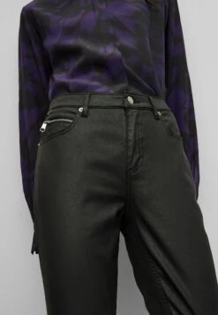 Boss Jackie Mr 1 1 - Slim Fit Jeans - Black One -Fashion Clothing Specialty Store 667ee042fa5043d6857ce30b7e2af0e0