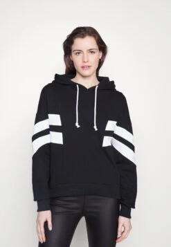 Hoodie - Black/White