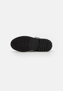 Filling Pieces Jenn Zion Unisex - Platform Boots -Fashion Clothing Specialty Store 88fa4633567d45dab9f0fef6ca94e17c