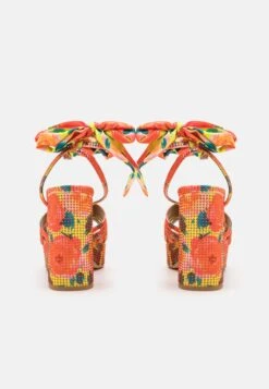 Kurt Geiger London Pierra Platform - Platform Sandals -Fashion Clothing Specialty Store 8a07e6bf89df404890ab202b5bfdf301