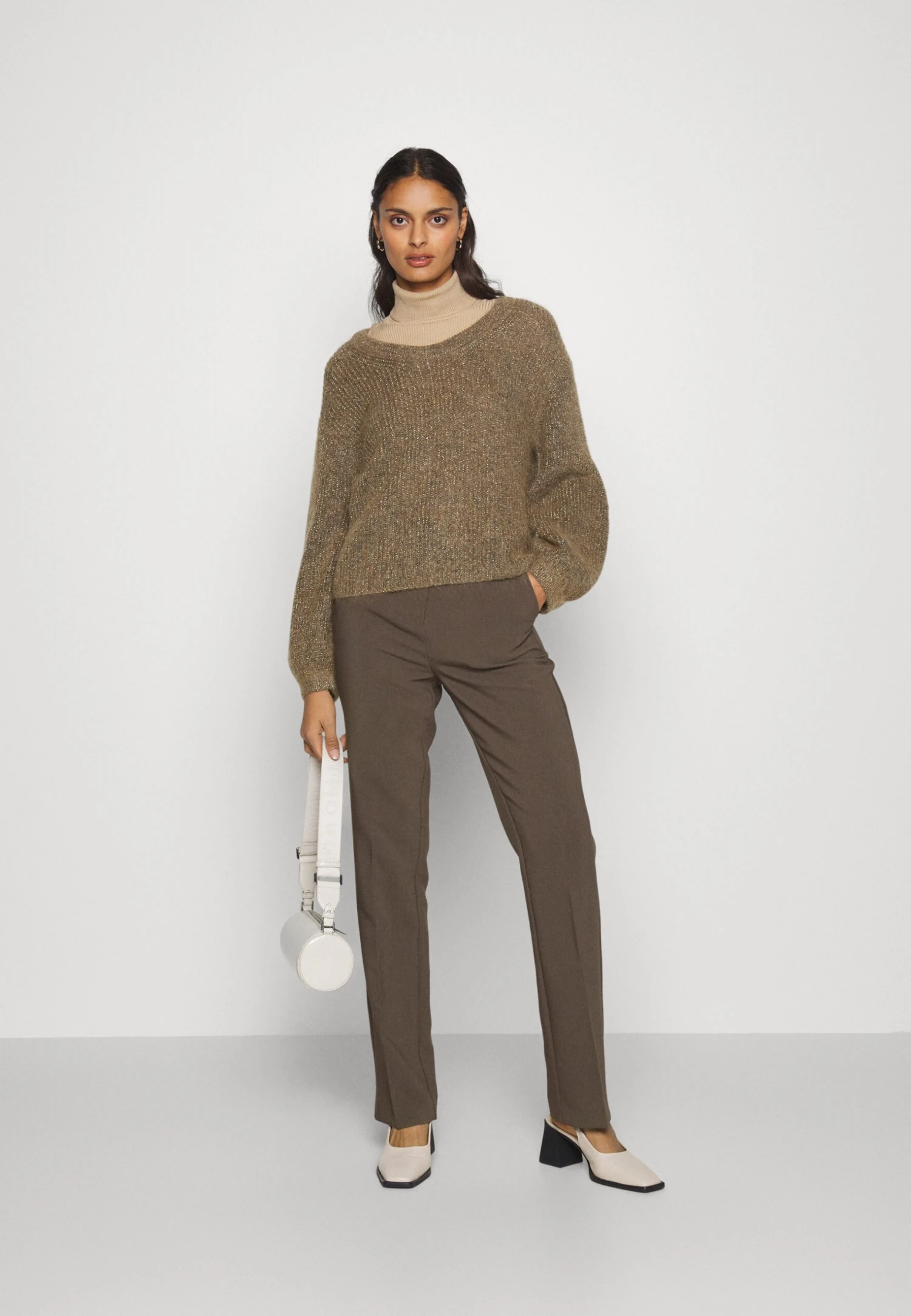 ARKET Jumper - Oat Melange With Gold 4 ARKET Jumper - Oat Melange With Gold - Image 2