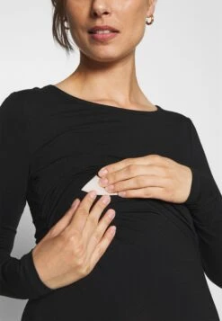 Nursing Function Longsleeve Tee - Long Sleeved Top - Black -Fashion Clothing Specialty Store 8a960e6aaddc44c1bffcc3effba28a70