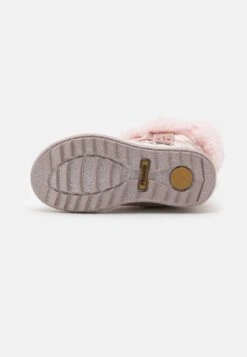 Primigi Winter Boots - Rosa -Fashion Clothing Specialty Store 8cc164c66f61499f87921f21a2ce6ce9