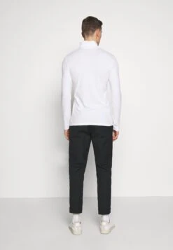 Pier One 2 Pack - Long Sleeved Top - White/Black -Fashion Clothing Specialty Store 95a0735f1f074fd4806c6108227c824a