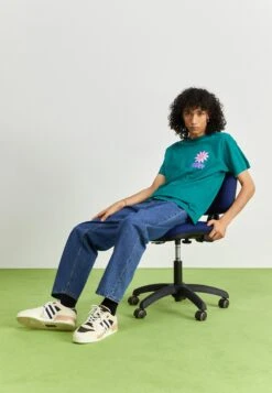 Adidas Originals Rivalry Unisex - Trainers - White/Footwear White/Dark Brown -Fashion Clothing Specialty Store 9d2fb9ad7838404488a806d091c513a6