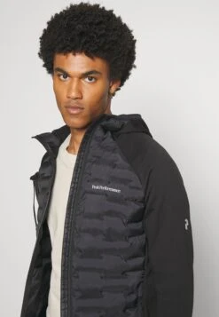 Peak Performance Argon Hybrid Hood - Fleece Jacket - Black -Fashion Clothing Specialty Store a9afe29d7686485194404dd65d97f1eb