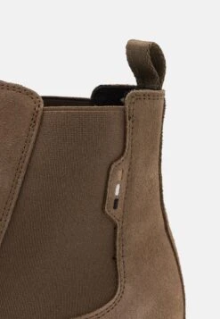 Boss Calev Cheb - Classic Ankle Boots - Medium Beige -Fashion Clothing Specialty Store b4b4fd8168c548f9b1543189d63c799c