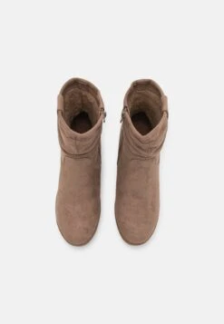 Anna Field Winter Boot - Wedge Ankle Boots - Taupe -Fashion Clothing Specialty Store c19865a230df4857a80dfad1dea5855a