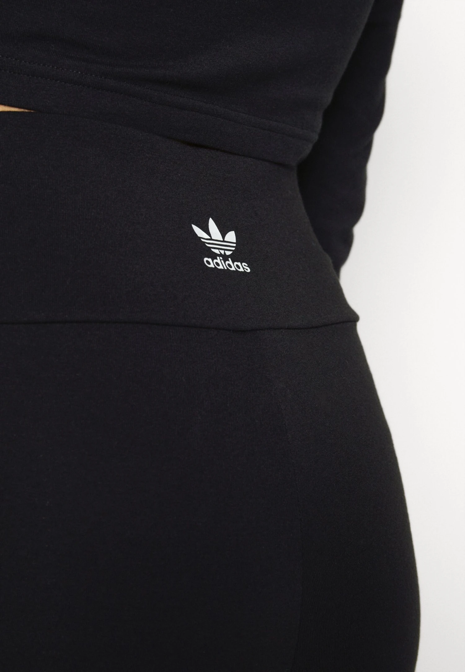 Adidas Originals Essentials- Leggings - Trousers - Black 9 Adidas Originals Essentials- Leggings - Trousers - Black - Image 7