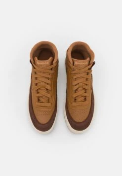 Reebok Classic Club Geo Mid - High-Top Trainers - Wild Brown/Brush Brown/True Beige -Fashion Clothing Specialty Store ca5dabf5763249c0bd55542a59dcd94f