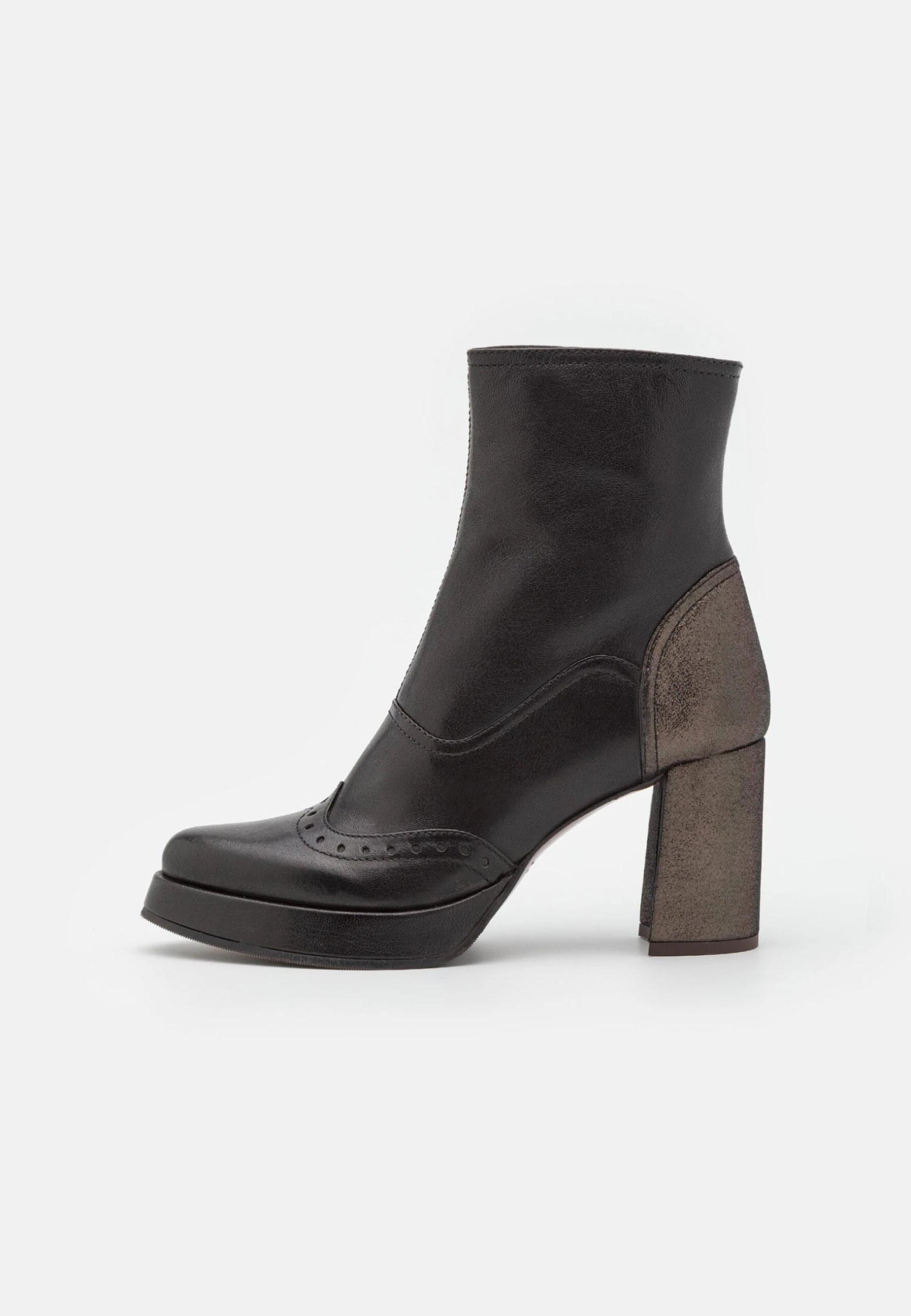Chie Mihara Fayu - Platform Ankle Boots 4 Chie Mihara Fayu - Platform Ankle Boots - Image 2
