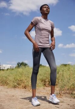 Nike Performance Zoomx Zegama- Trail Running Shoes - Pearl Pink/Blue Whisper/Coconut Milk/Baltic Blue/Football Grey -Fashion Clothing Specialty Store d487890aa9e44217b94c948d07142cec