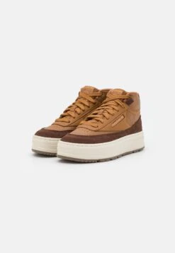 Reebok Classic Club Geo Mid - High-Top Trainers - Wild Brown/Brush Brown/True Beige -Fashion Clothing Specialty Store db9a230e3f6f4129a1c1d3b32e948216