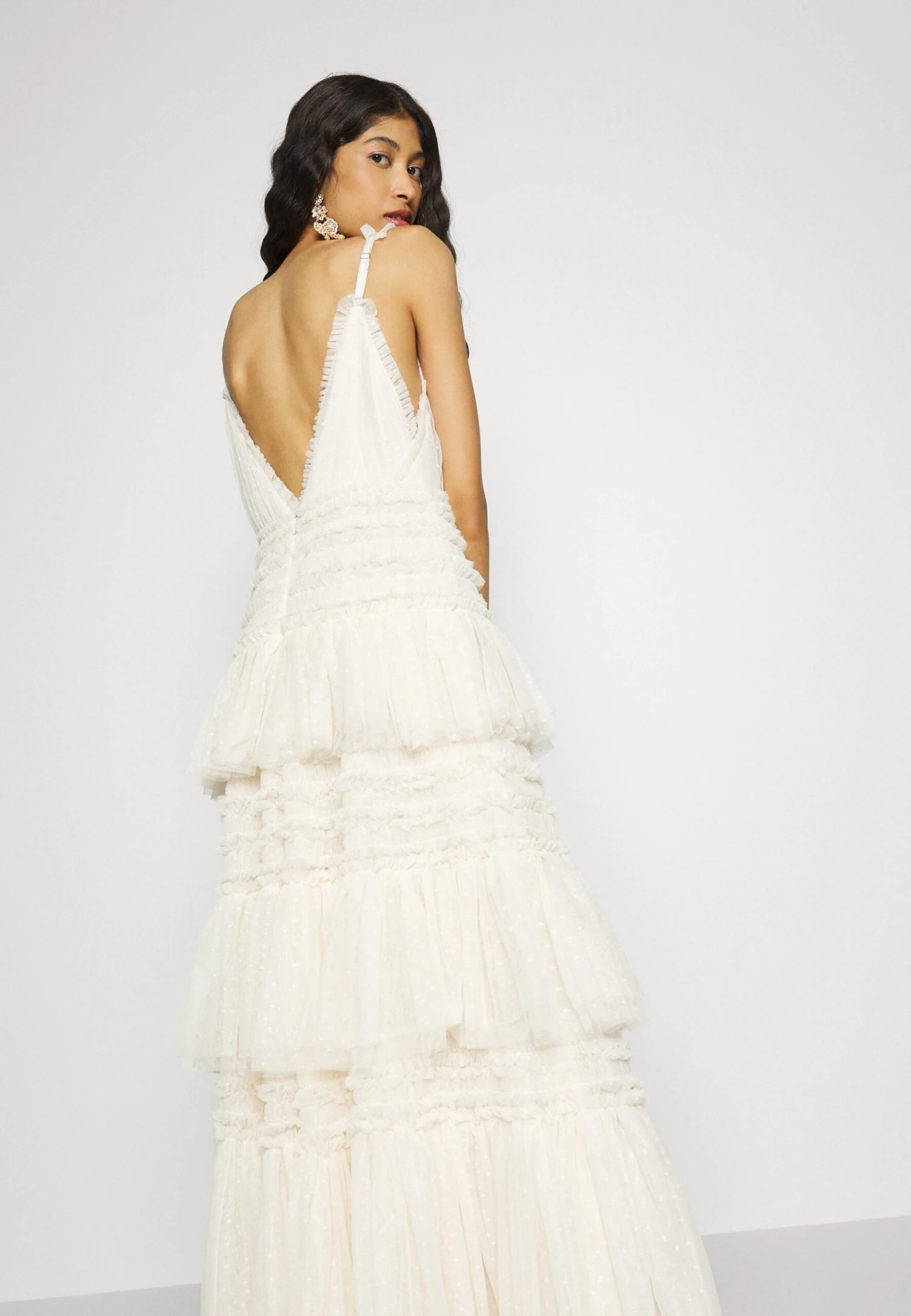 Needle & Thread ExclusiveCandice Gown - Occasion Wear - Cream 6 Needle & Thread ExclusiveCandice Gown - Occasion Wear - Cream - Image 4