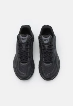 Reebok Classic Zig Kinetica 2.5 Unisex - Trainers - Core Black/Pure Grey 7/Pure Grey 8 -Fashion Clothing Specialty Store e83235f751cb4e759c8cf67c0f05b8b1