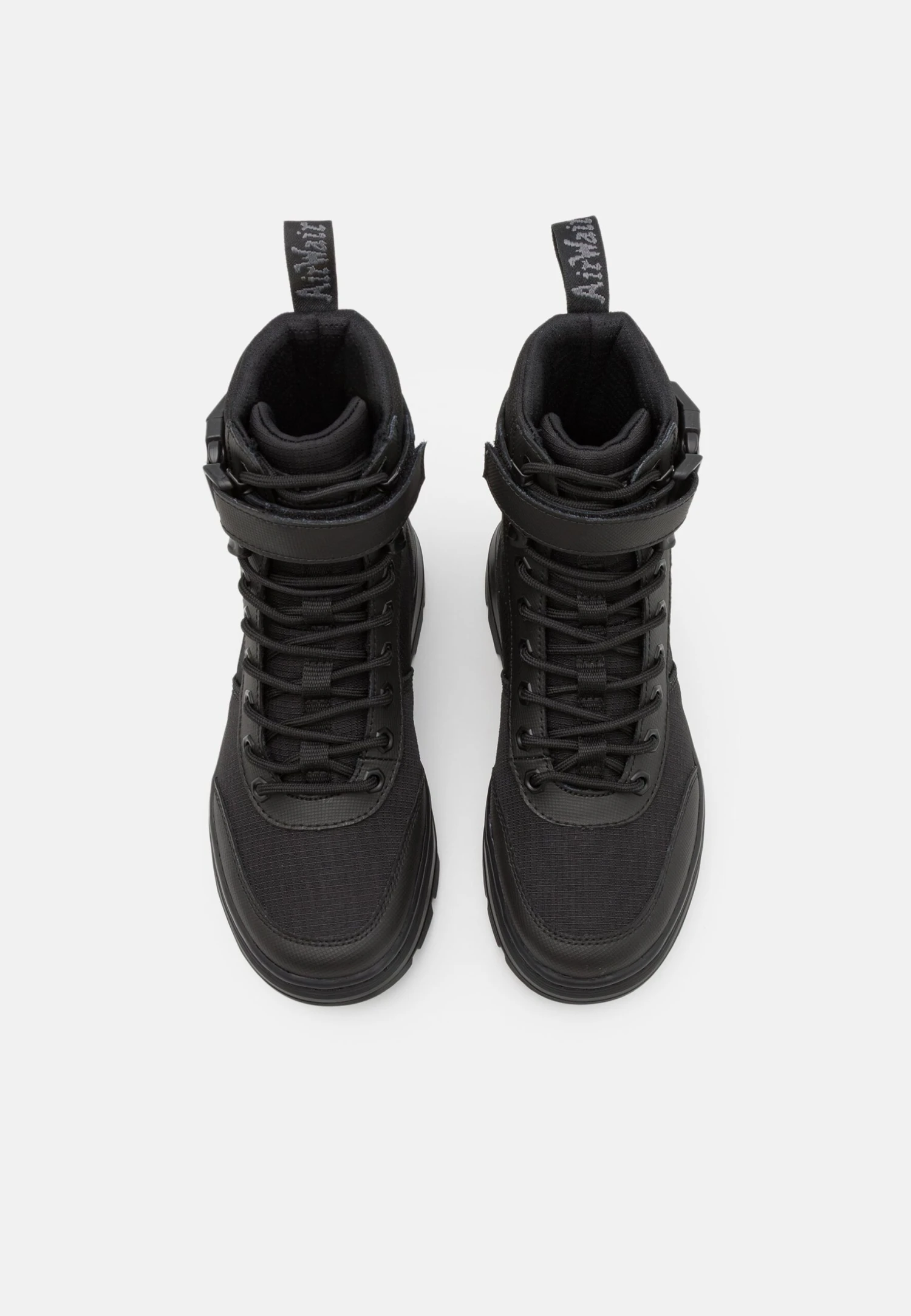 Dr. Martens Combs Tech -8 Eye Boot Unisex - Lace-Up Ankle Boots 6 Dr. Martens Combs Tech -8 Eye Boot Unisex - Lace-Up Ankle Boots - Image 4