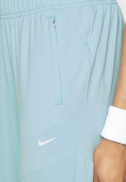 Nike Performance Essential Novelty Pant - Tracksuit Bottoms - Ocean Bliss/Silver -Fashion Clothing Specialty Store f13f064f8b624aa2905169a5e91b5a37