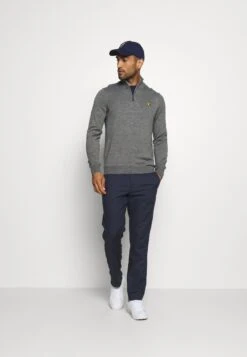 Lyle & Scott Golf Core Zip Mix - Jumper - Mid Grey Marl 8 Lyle & Scott Golf Core Zip Mix - Jumper - Mid Grey Marl -Fashion Clothing Specialty Store f6e7933d7b6f476eb1fd17f67a62f8e3