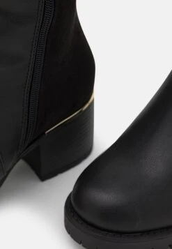 Over-The-Knee Boots - Black 13 Over-The-Knee Boots - Black -Fashion Clothing Specialty Store f986835713a3455ba5042c9125b93004