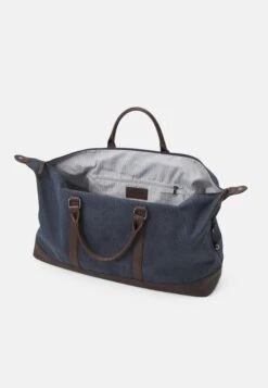 Pier One Unisex - Holdall - Dark Blue -Fashion Clothing Specialty Store ff4d10d9efb84aea8d81abf158f4b9f9